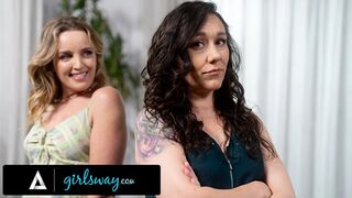 Feldühödött milf Sinn Sage félreérti a bájos szomszéd Charlie Forde kívánatos közeledéseit