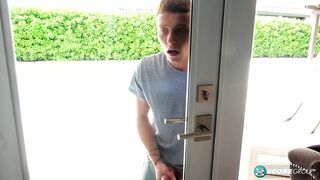 Korosodó Sierra Spunk keményen meglovagolja a tinédzser Parker Simst