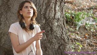 Alexa Grace zsenge cuncija forrón dörzsölődik lezbi szerelmében