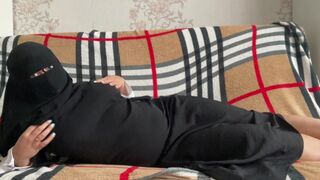 Arab szír milf kendőben kúrel vadul