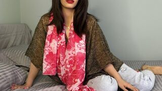 Bombázó arab milf keményen megkúrja a óriási ánuszát